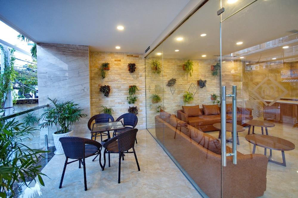 Gibson Hotel Nha Trang Exterior photo